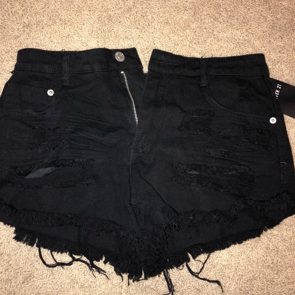 NWT forever 21 ripped shorts